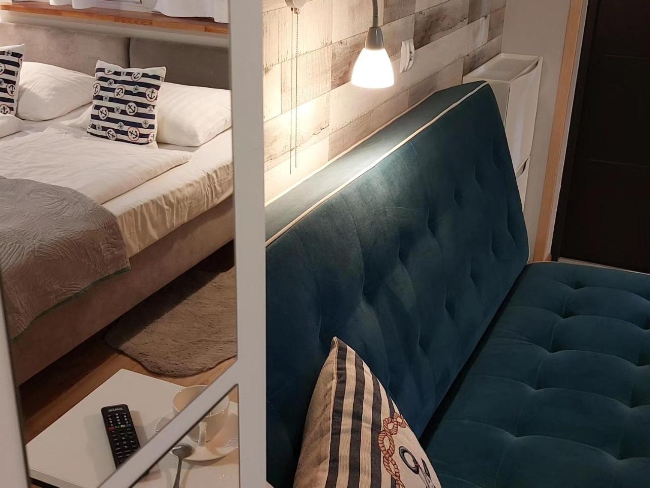 Apartamenty I Mieszkania Wakacyjne Chałupy Εξωτερικό φωτογραφία