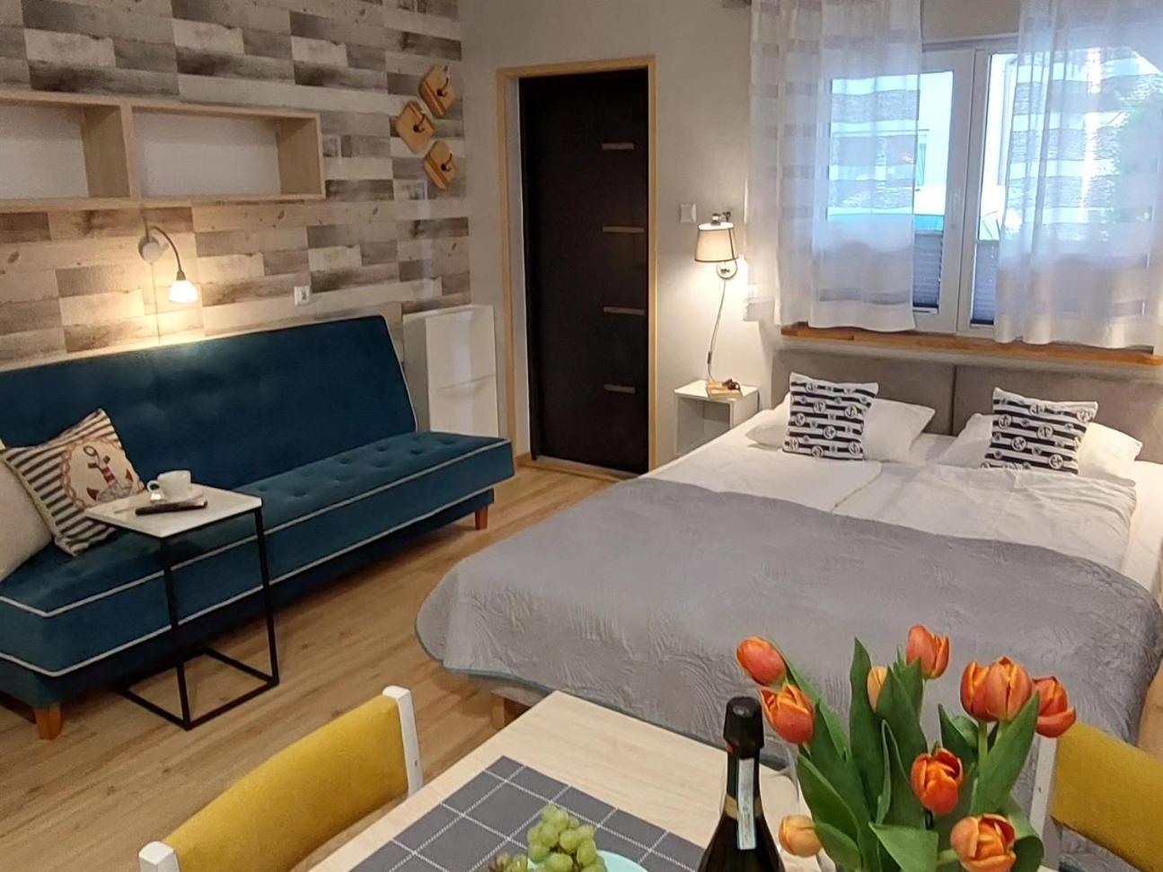 Apartamenty I Mieszkania Wakacyjne Chałupy Εξωτερικό φωτογραφία