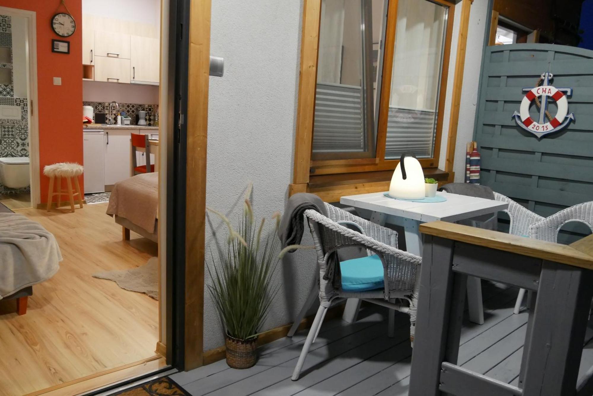 Apartamenty I Mieszkania Wakacyjne Chałupy Εξωτερικό φωτογραφία